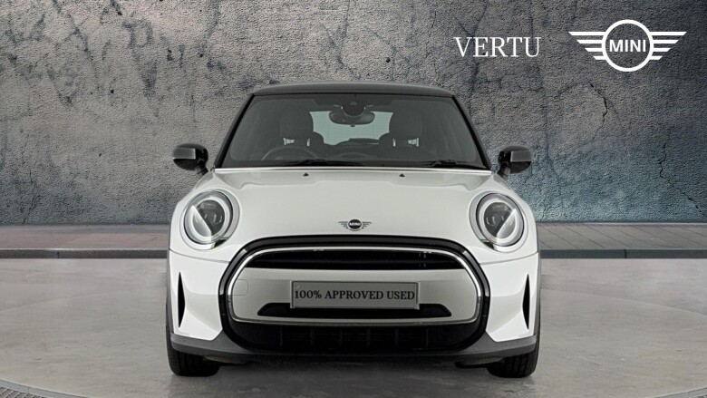 MINI Hatchback 1.5 Cooper Exclusive 3dr Auto Petrol Hatchback